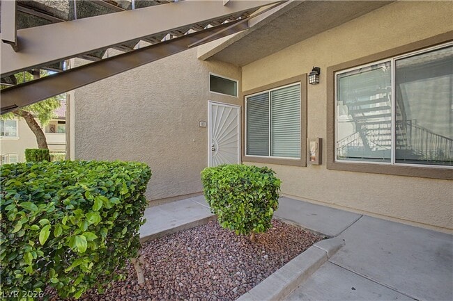 Photo - 3480 Cactus Shadow St Unidad 103