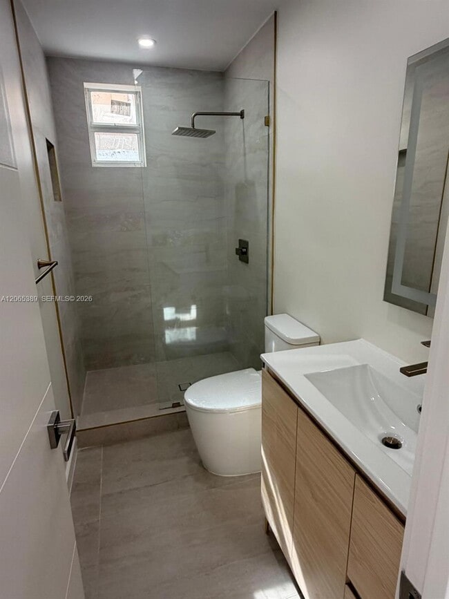 Photo - 2436 SW 7th St Unit 10