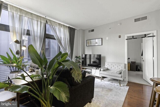 Photo - 2120 Vermont Ave NW Unit 222