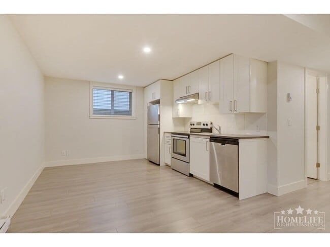 Photo - 297-172A 172A St