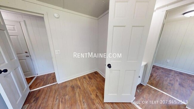 Photo - 50 Pond Rd