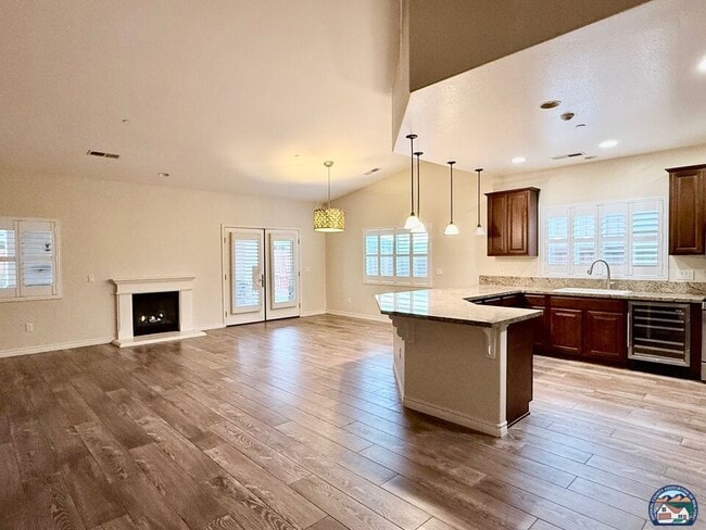 Photo - 2641 Wensley Ave