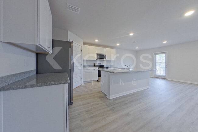 Photo - 4618 Malay Cir