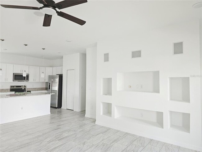 Photo - 39 Catalina Ct