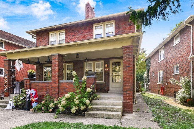 Photo - 1111 Northwest Blvd