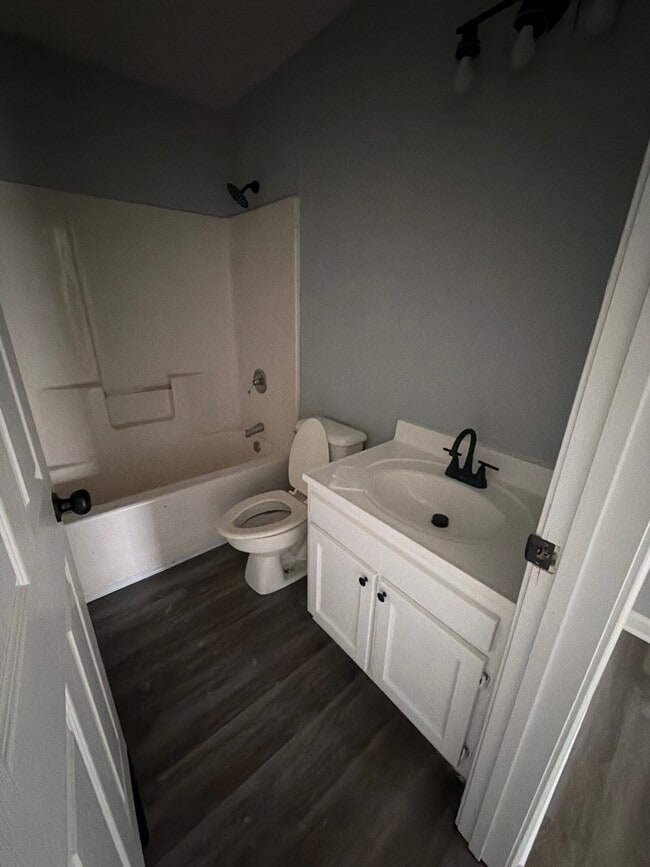 Photo - 151 Tisdale St