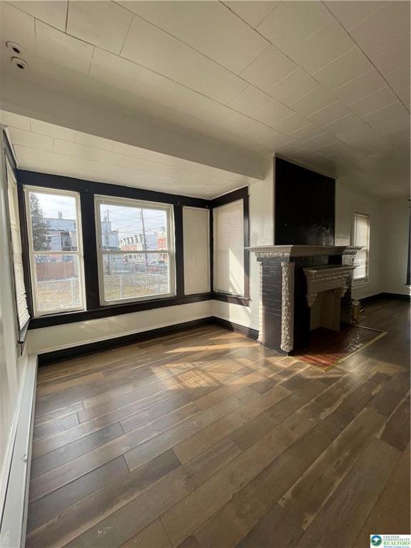 Photo - 918 W Green St