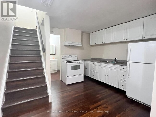 Photo - 71 Trillium Crescent