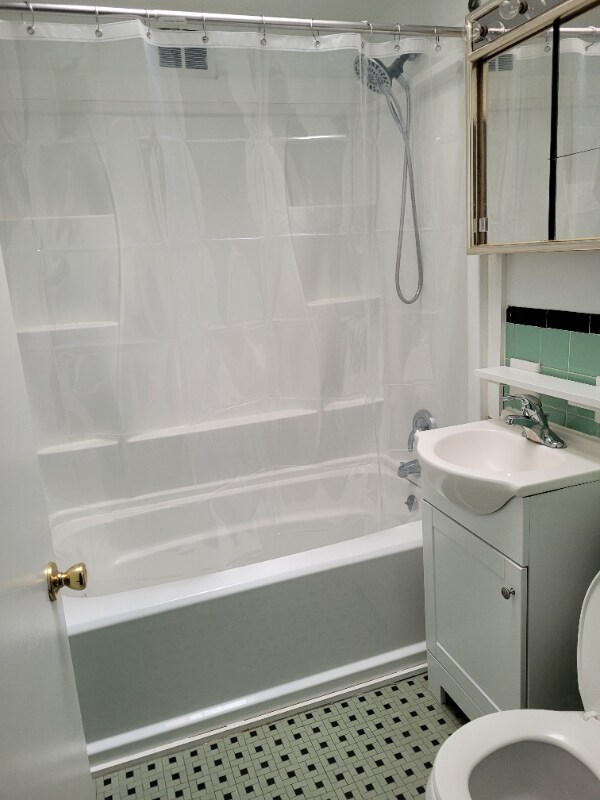 Photo - 1308 Maple Ave