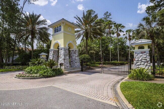 Building Photo - 1800 The Greens Way Unit 312 Rental