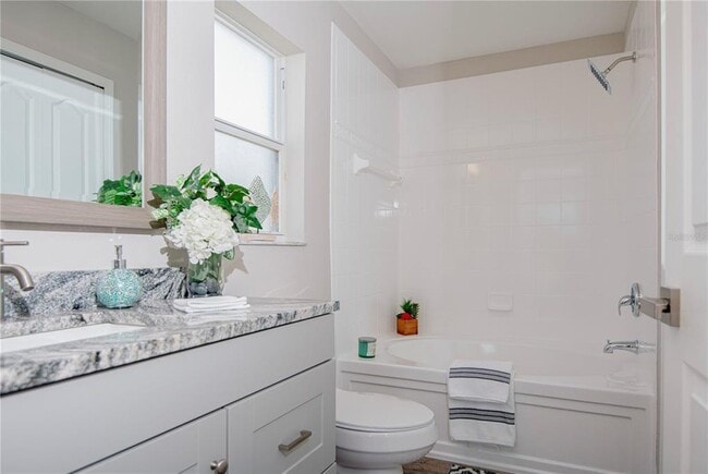 Photo - 8002 Carriage Pointe Dr