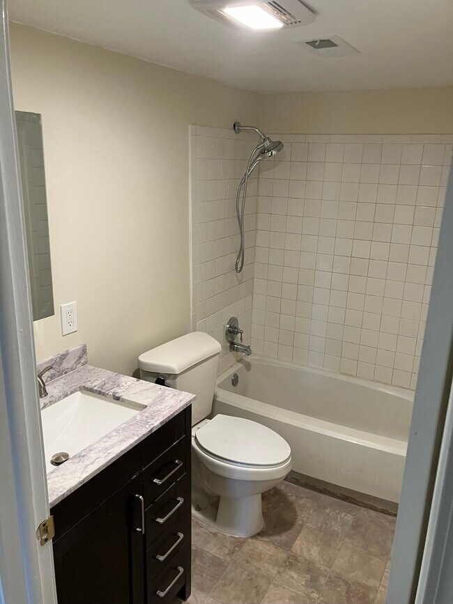 Photo - 500 Bowie Dr Unit 117