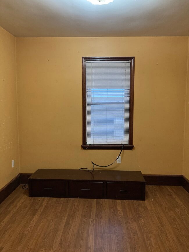 Building Photo - 11 Langdon St Unit 1