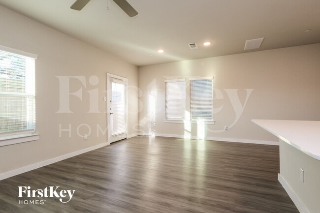 Photo - 434 S Centro Cir