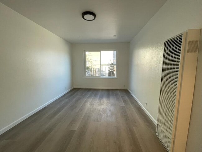 Photo - 1800 23rd St Unit 4