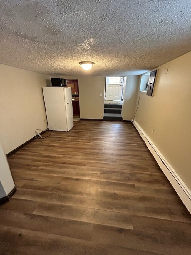 Photo - 31 Seattle St