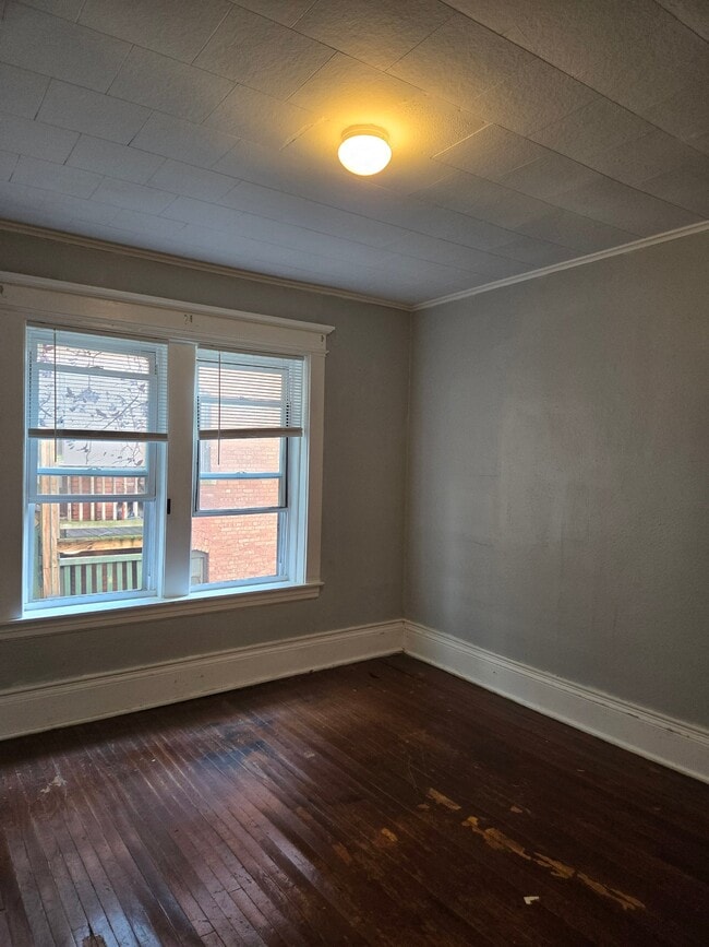 Photo - 236 Locust St Unidad 2R