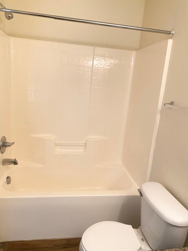 1308 McCaskill Ave Townhome Townhome Rental in Tallahassee FL