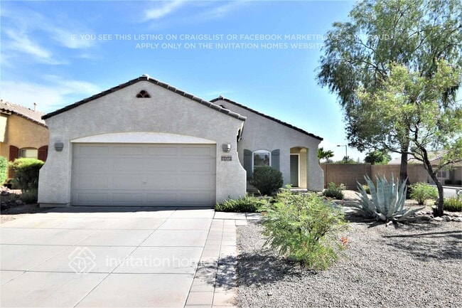 Building Photo - 17137 W Saguaro Ln Rental