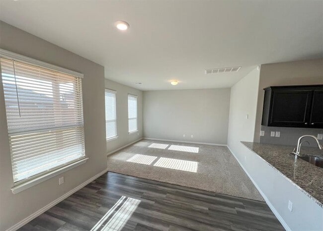 Photo - 14701 Rambling Crk Cir