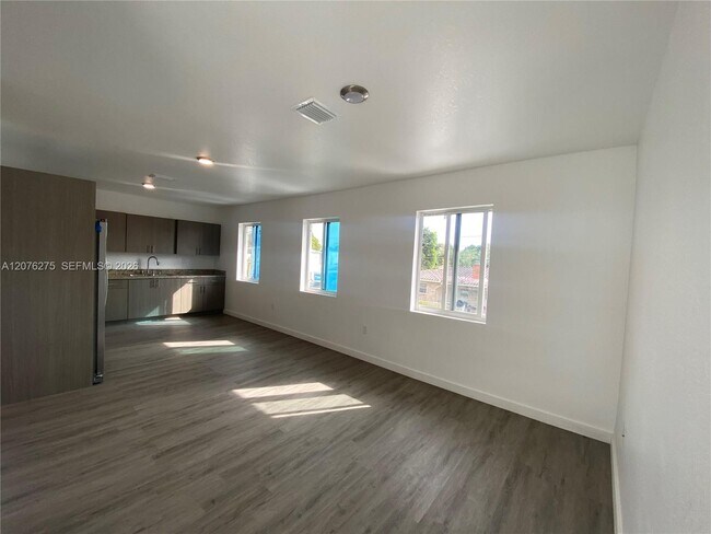 Photo - 1781 NW 65th St Unidad 1783