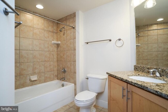 Photo - 1800 Wilson Blvd Unit 250