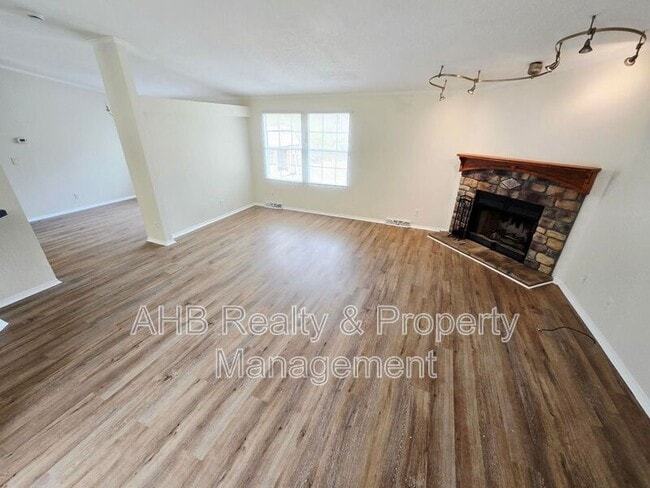 Photo - 1141 Palmer Farm Rd