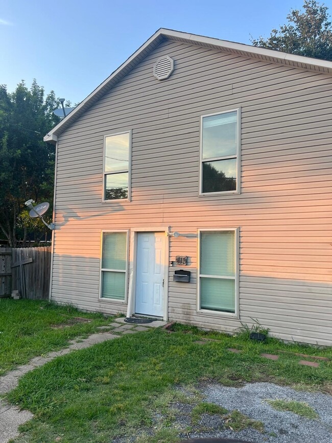 Photo - 415 S 23rd St House