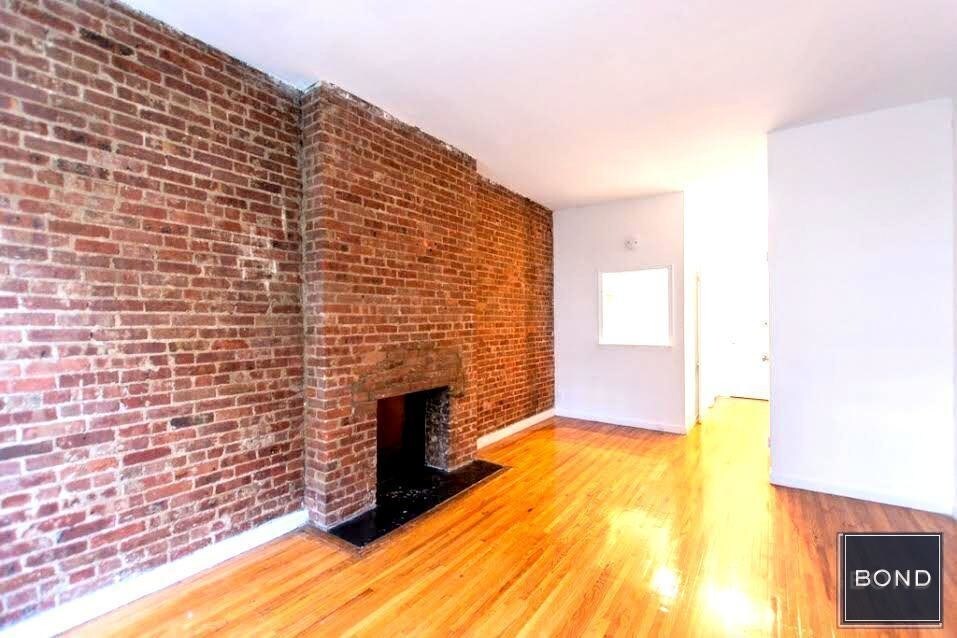 Photo - 417 East 87 Street