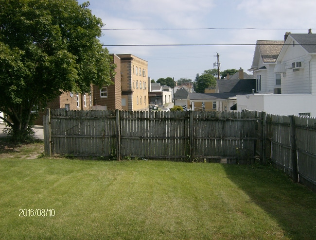 Photo - 308 Market St