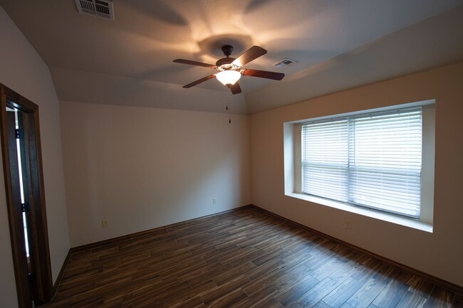 Photo - 13145 Austrian Pine Dr