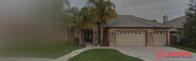 Building Photo - Stunning 4-Bedroom Home with Pool, Spa, Solar & Pet-Friendly Living!