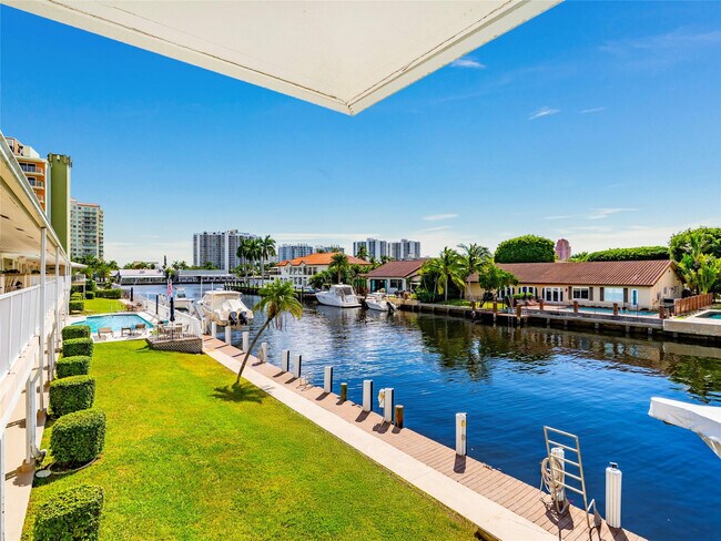 Photo - 2866 NE 30th St Unit 21