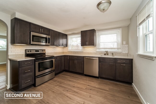 Photo - 710 Sheridan Ave