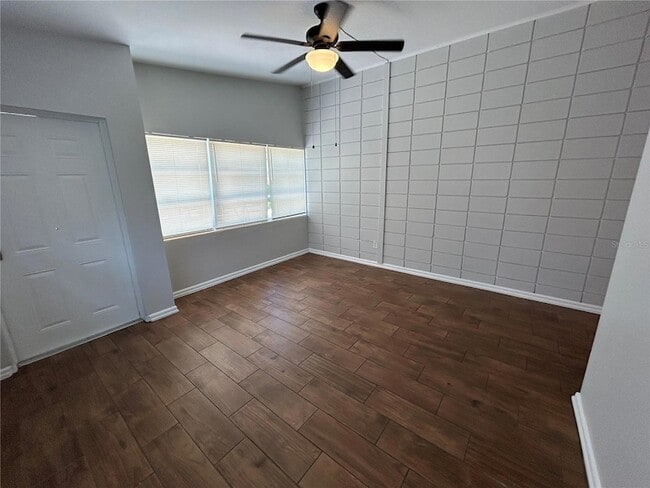 Photo - 1720 Miller Ave