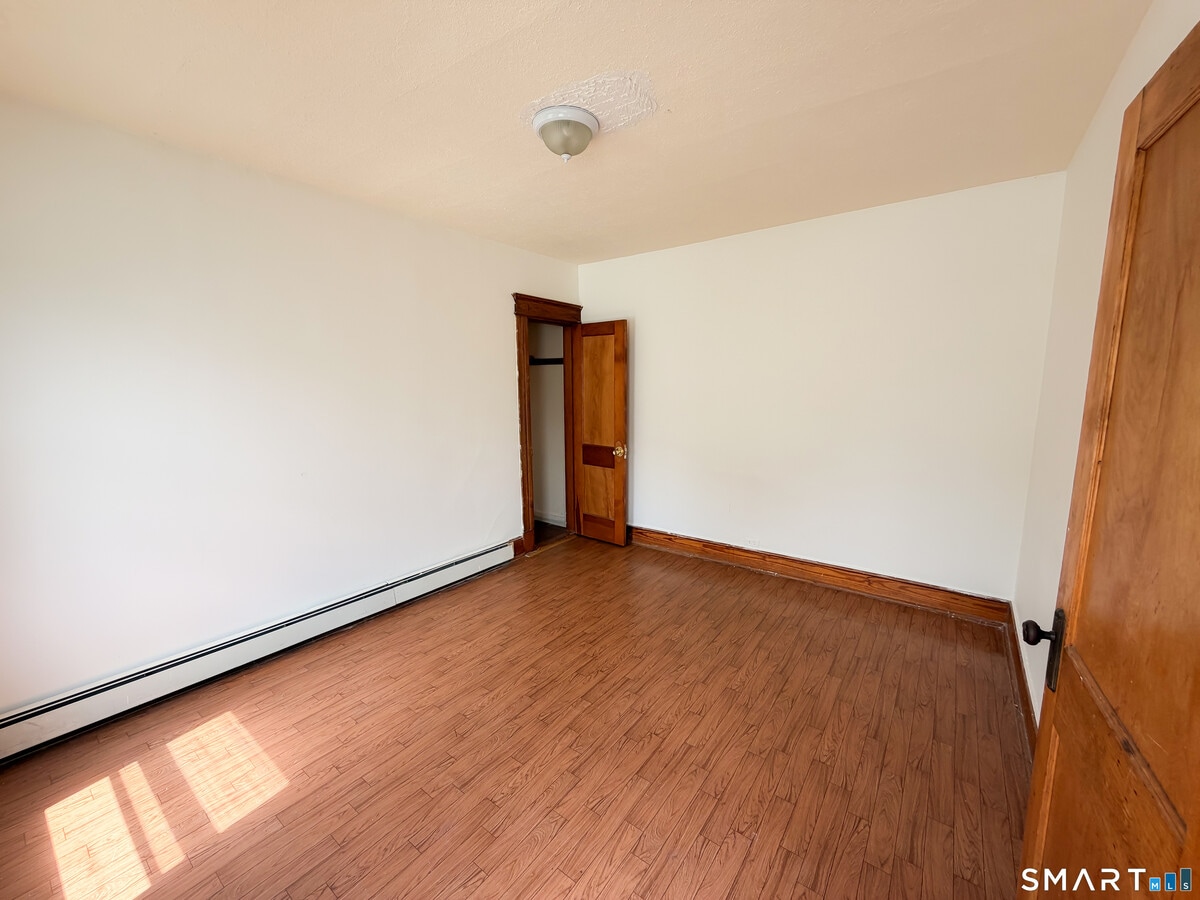 Photo - 405 Wilson St Unit 1
