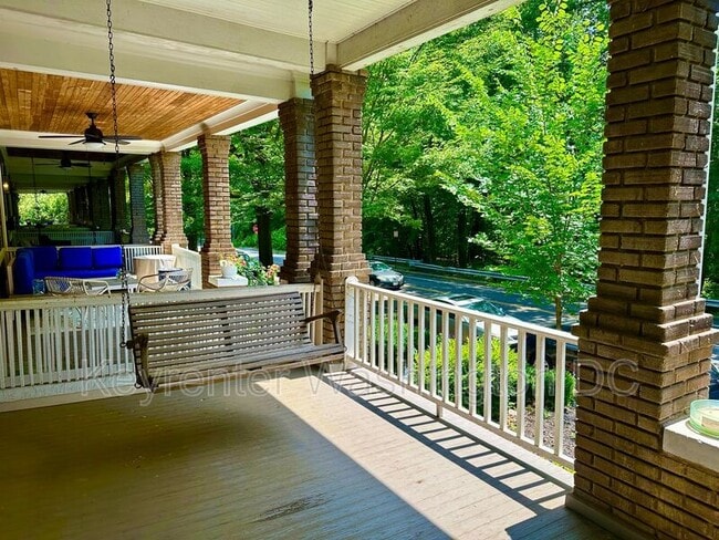 Photo - 3211 Adams Mill Rd NW