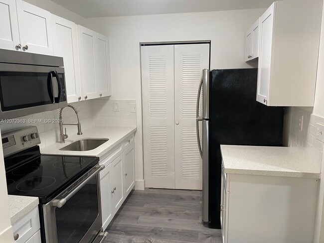 Photo - 18725 NW 62nd Ave Unit 111
