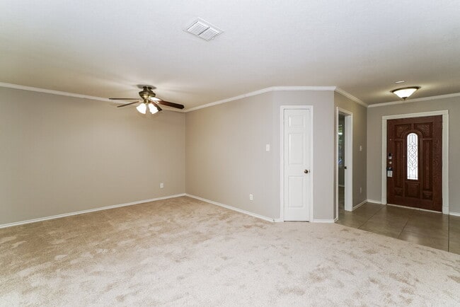 1720 Rialto Way