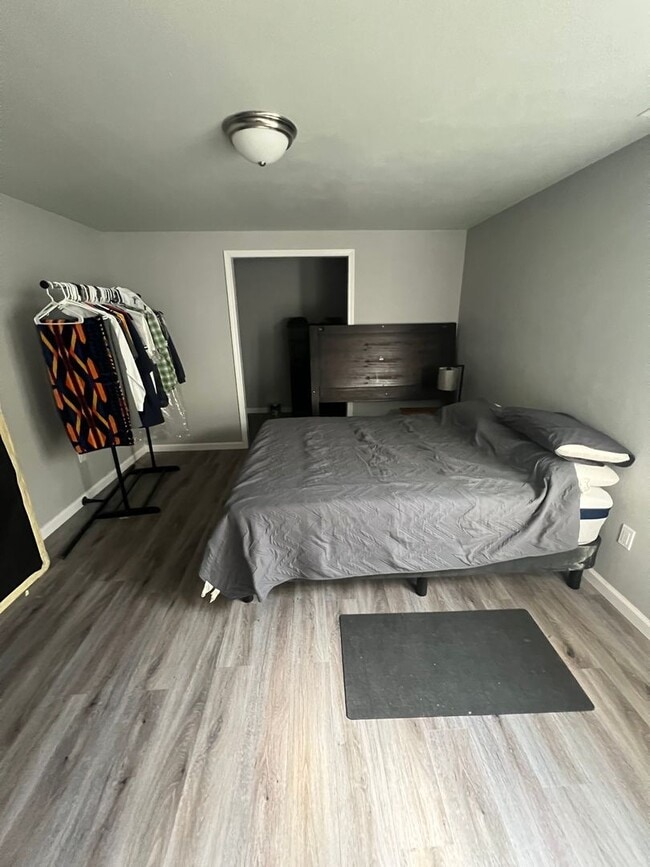 Photo - Adorable Westend Town Home