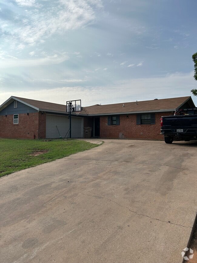 Building Photo - 3550 Old Post Rd Rental