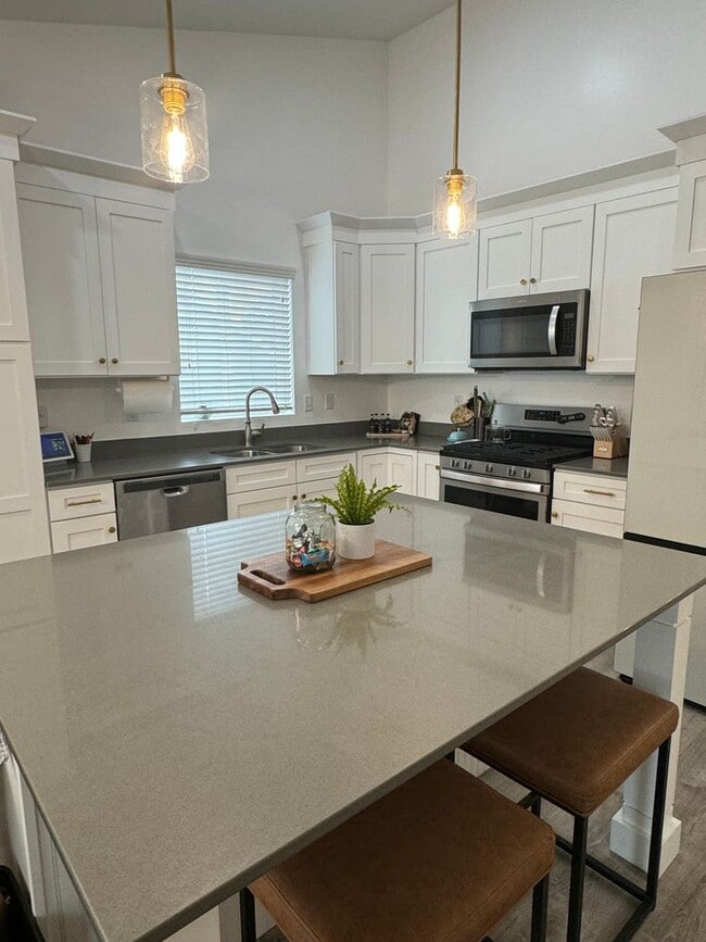 Photo - Beautiful Herriman Home for rent!