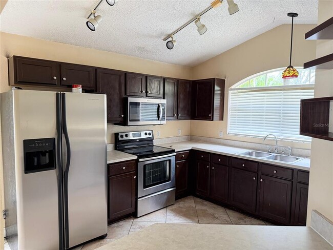 Photo - 2509 Balmoral Dr