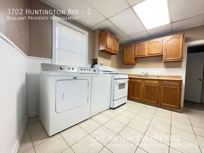 Photo - 3702 Huntington Ave Unidad 2