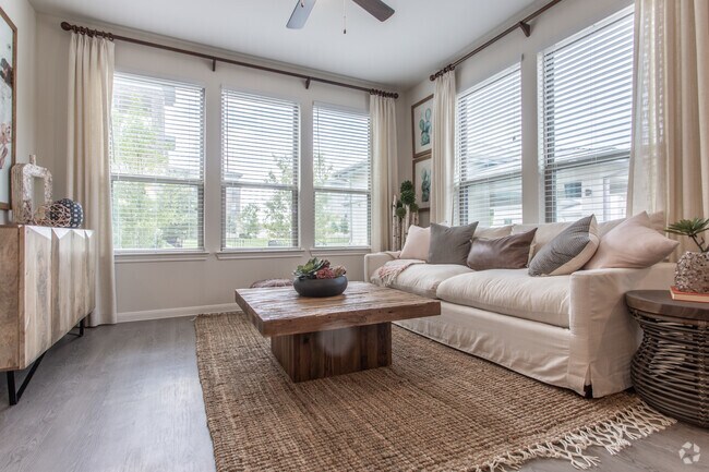 2 BR, 2 BA -1060 SF