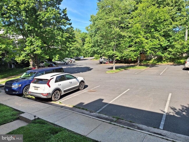 Photo - 21 Stonewall Ct