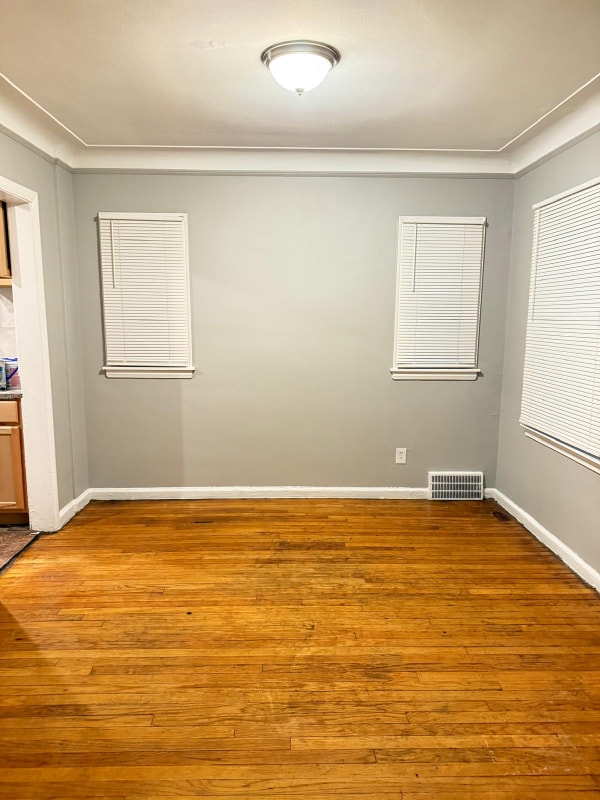 Photo - 10030 Abington Ave