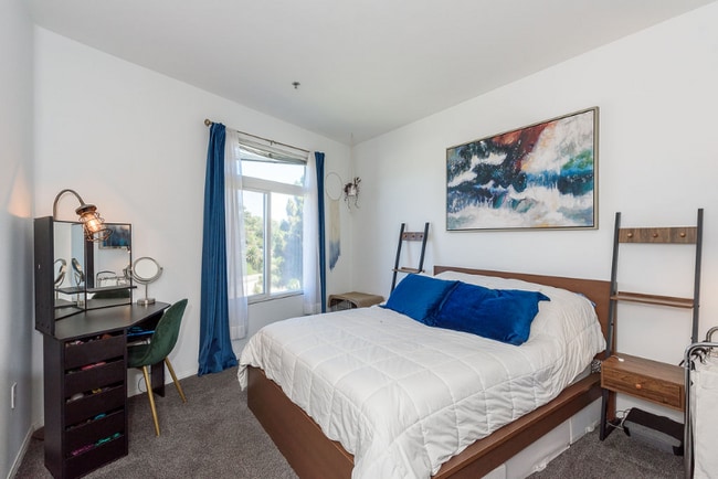 Photo - 1642 Seventh Ave Unidad 219
