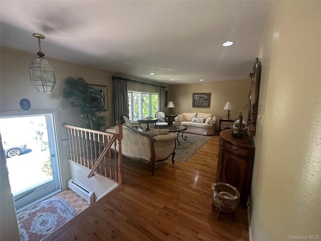 776 Bunker Rd