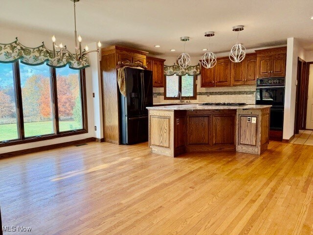 Photo - 731 N Munroe Rd